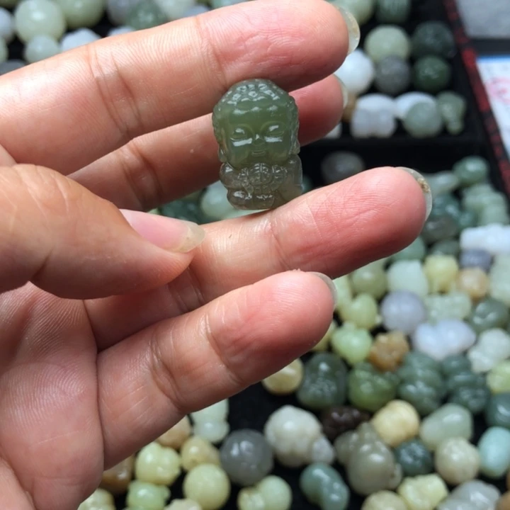 【闪购商品】和田玉未镶嵌颈饰