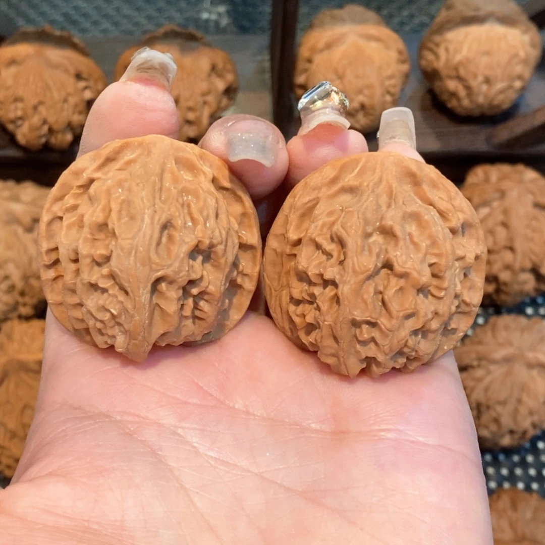 文玩核桃把件鲲**游核桃