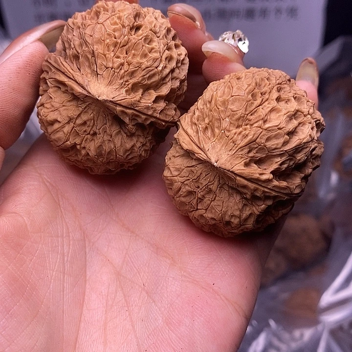 核桃云南野生铁核桃40号44mm