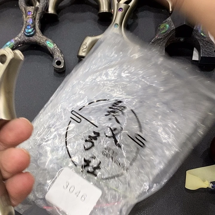 墨***镜3046号瑕疵蝴蝶单卡带卡球
