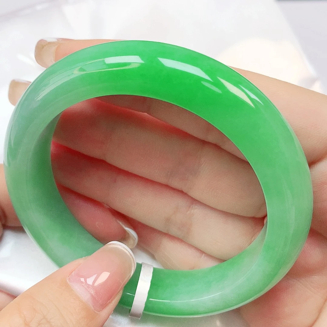 未镶嵌手镯翡翠抖音1128