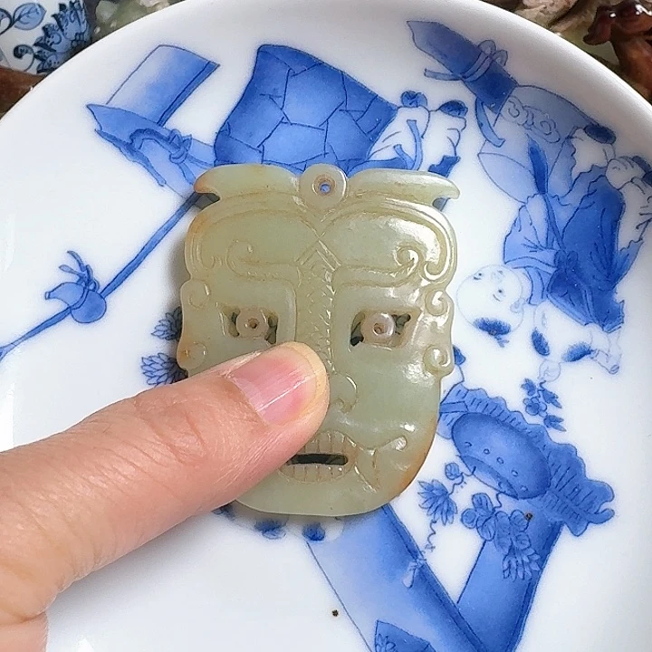 瓷片随*新号开播瓷盘一个