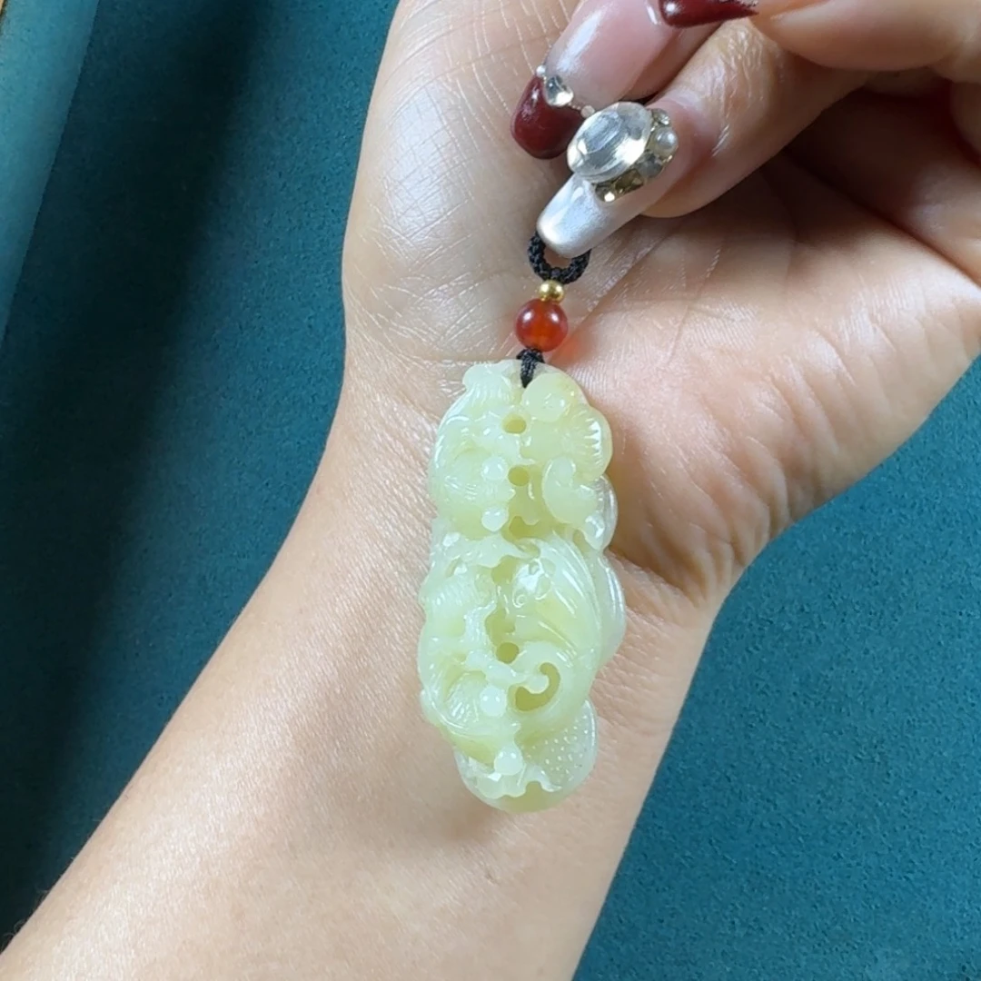 和田玉挂件未镶嵌