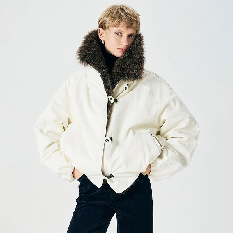 棘光THORNSAURA 穆斯娜可拆卸毛领翻领加绒加厚外套-T2512YX193