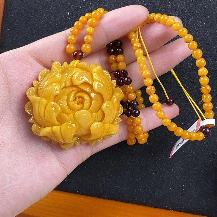 未镶嵌蜜蜡珠宝奇石