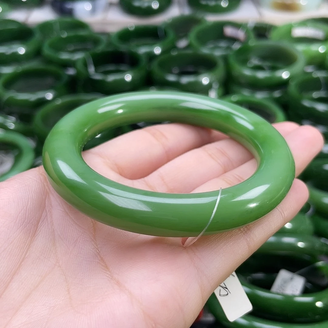 未镶嵌手镯和田玉（碧玉）