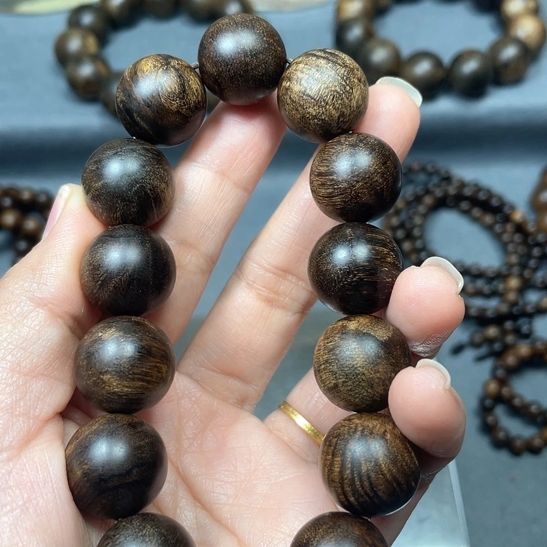 沉香手串篮**波白棋瘤疤1.6