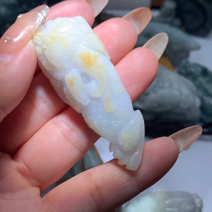 翡翠未镶嵌颈饰保真天然A货翡翠