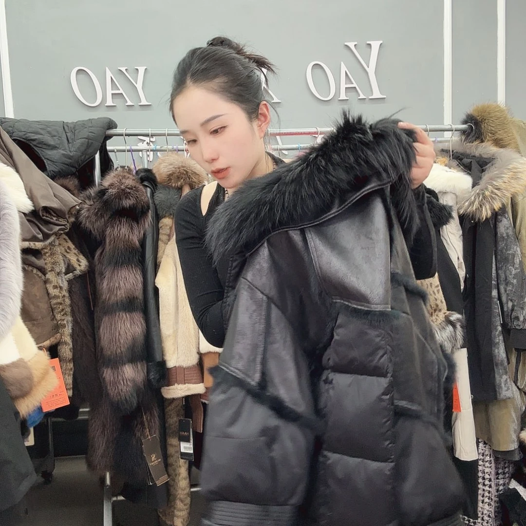 姚小妖家高端皮草