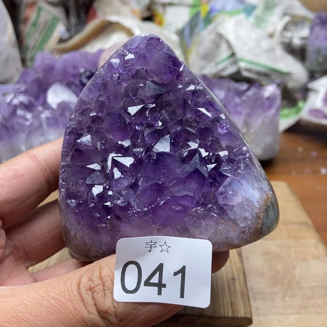 紫晶天然水晶摆件未镶嵌