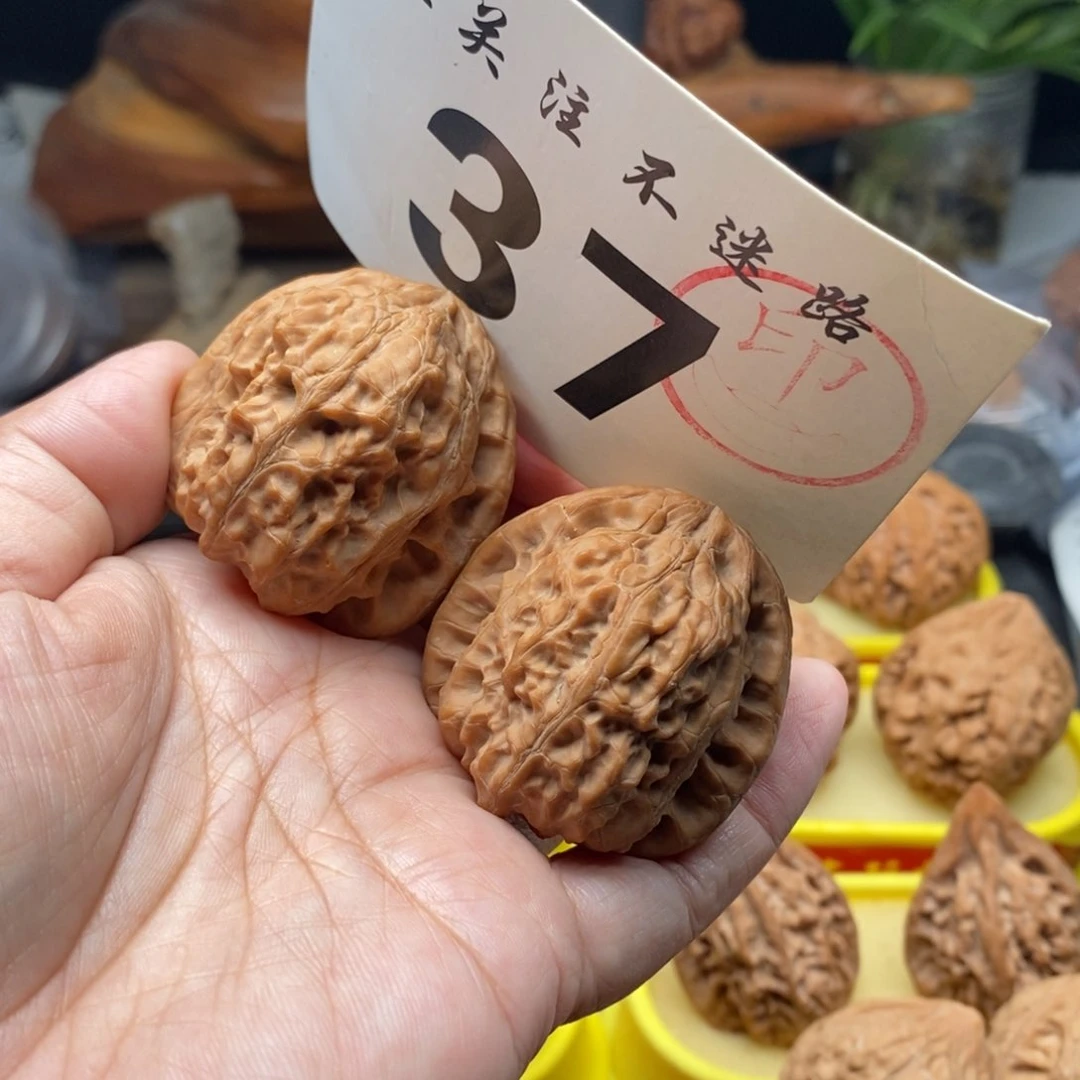 把件文玩核桃41全品全家福靠山王