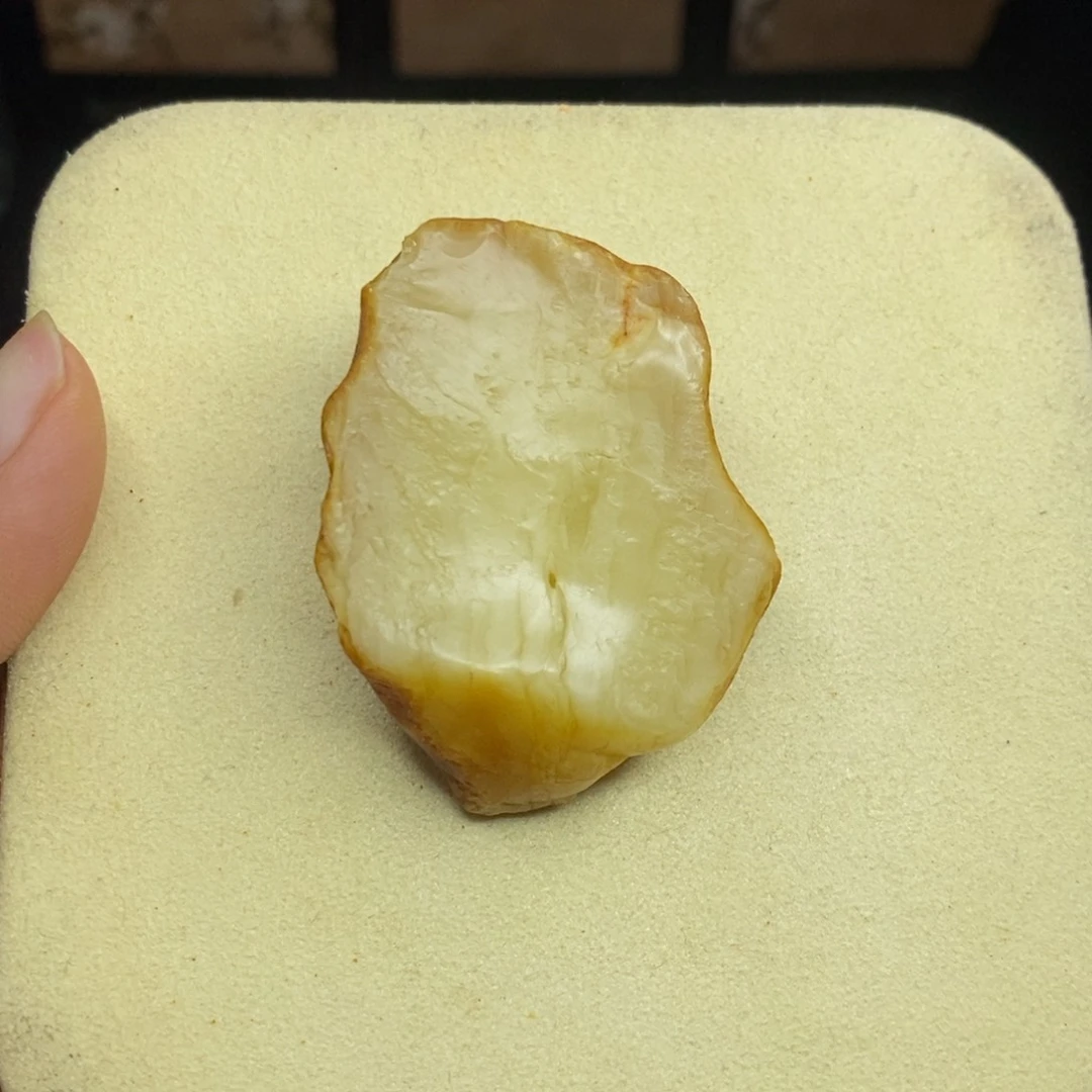 未镶嵌定制琥珀梨