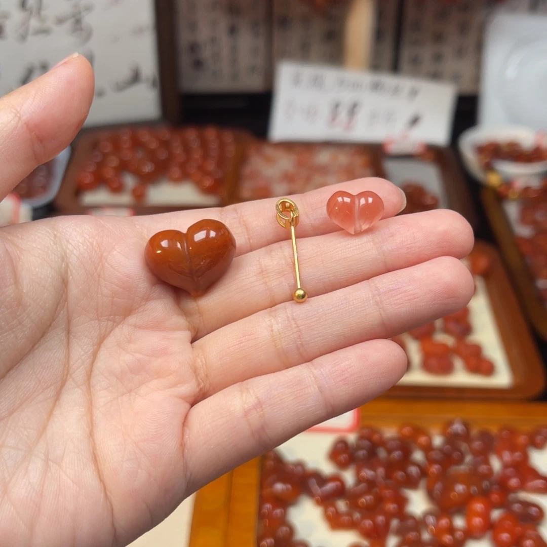 糖***。南红玛瑙未镶嵌吊坠(不含链)