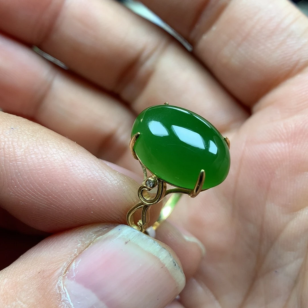 和田玉（碧玉）戒指18K金镶嵌10×14