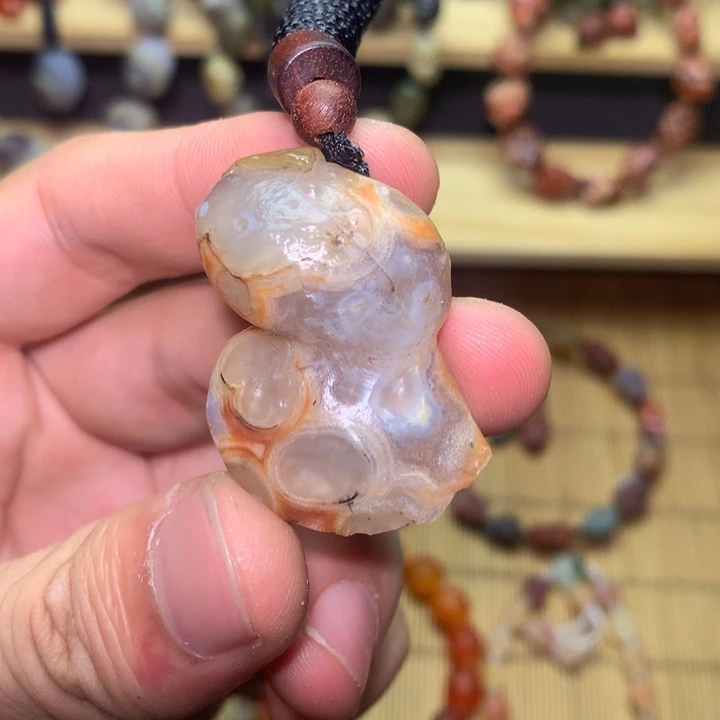 石英质玉手链未镶嵌