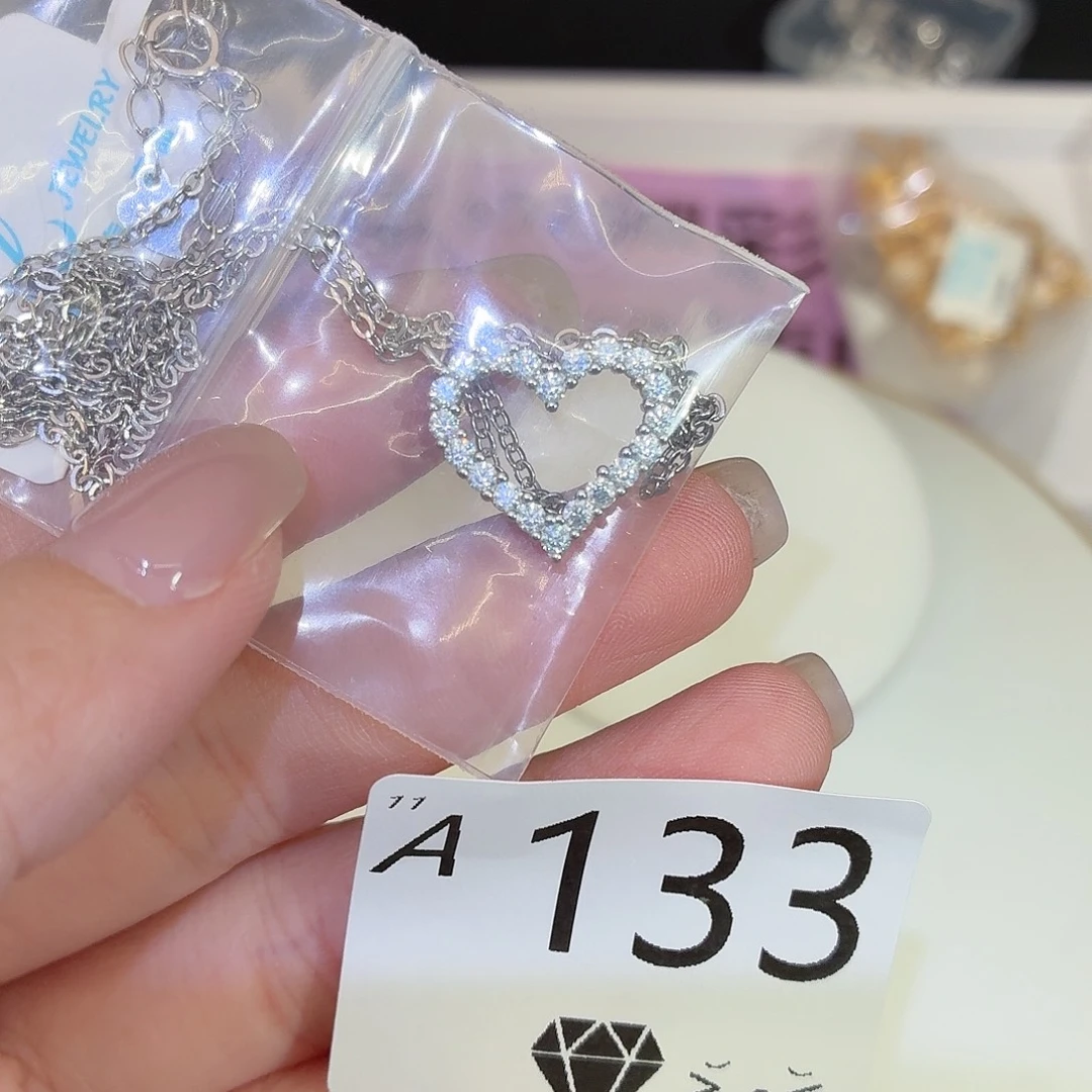 925银合成碳硅石a134
