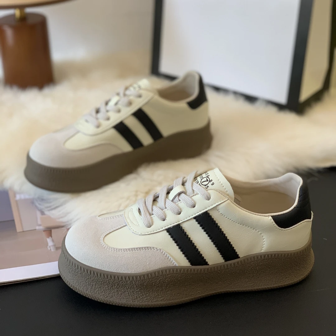 轻便厚底增高德训鞋2025年秋季新款潮流韩版超火百搭拼色运动板鞋