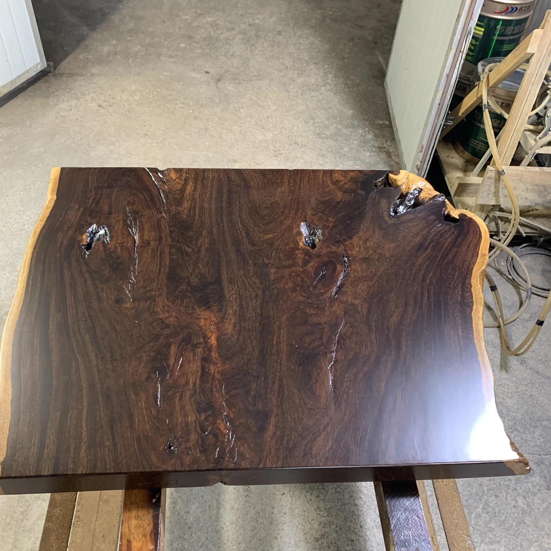 74.5*80-97*5.7风车木自然边大板、茶桌、书桌、送脚架、不包邮、有裂