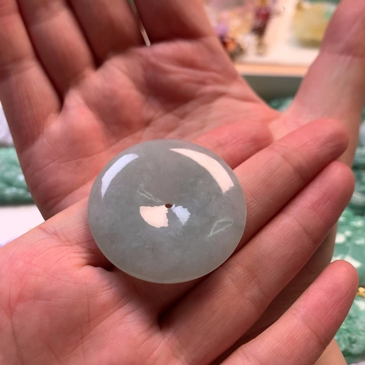 翡翠未镶嵌颈饰吊坠