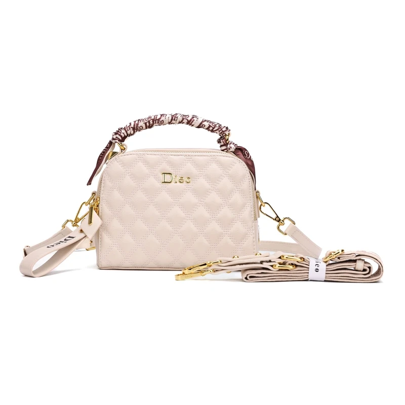 全新未使用2025新款手提单肩斜跨菱格肩包枕头包时尚小香风潮流包