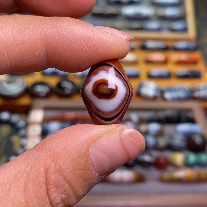 未镶嵌玛瑙/玉髓珠宝半成品