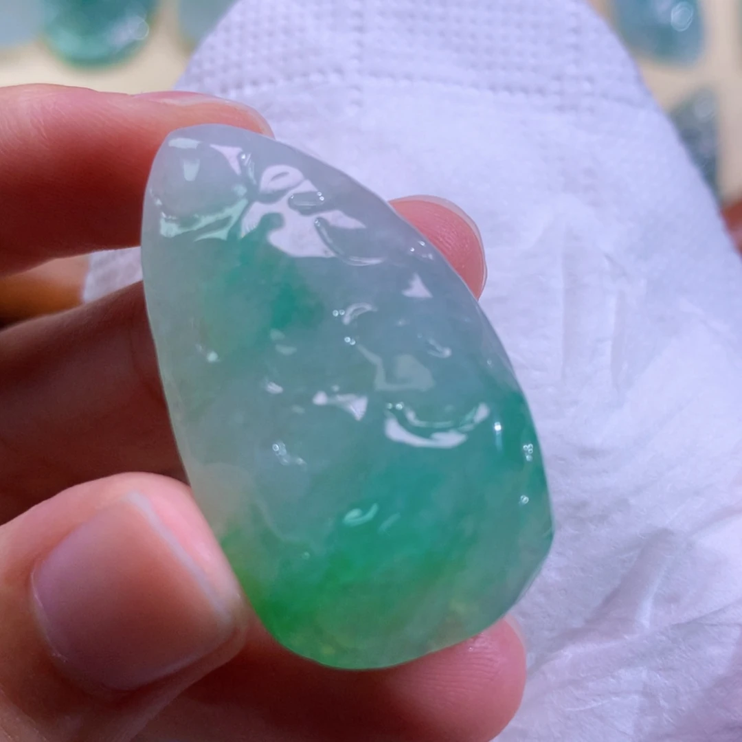 【闪购商品】颈饰未镶嵌翡翠