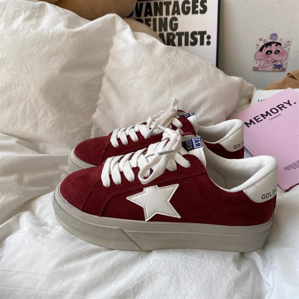 星星板鞋女韩版爆款擦色小脏鞋2025春季新款新款时尚运动休闲鞋子