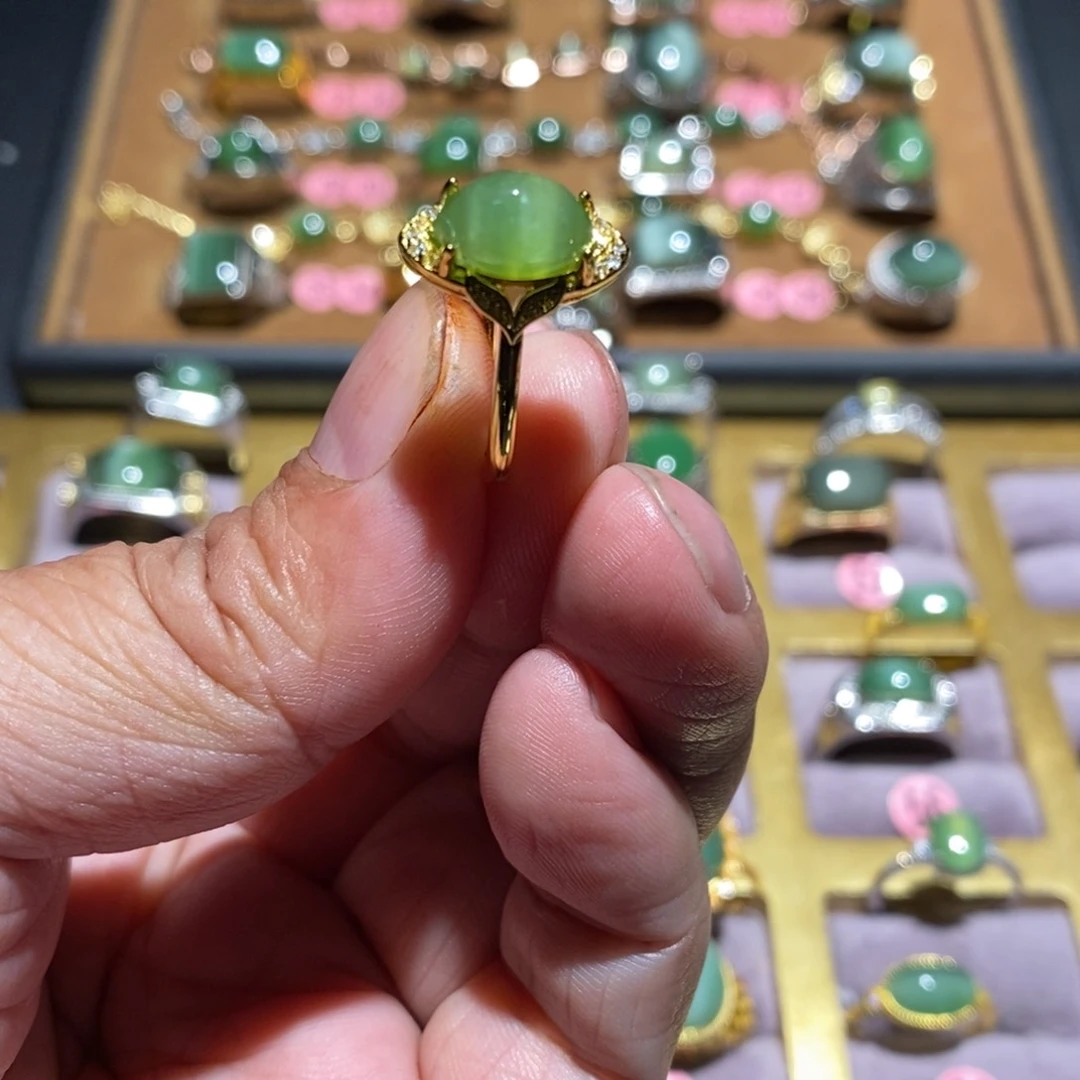 和田玉（碧玉）戒指未镶嵌