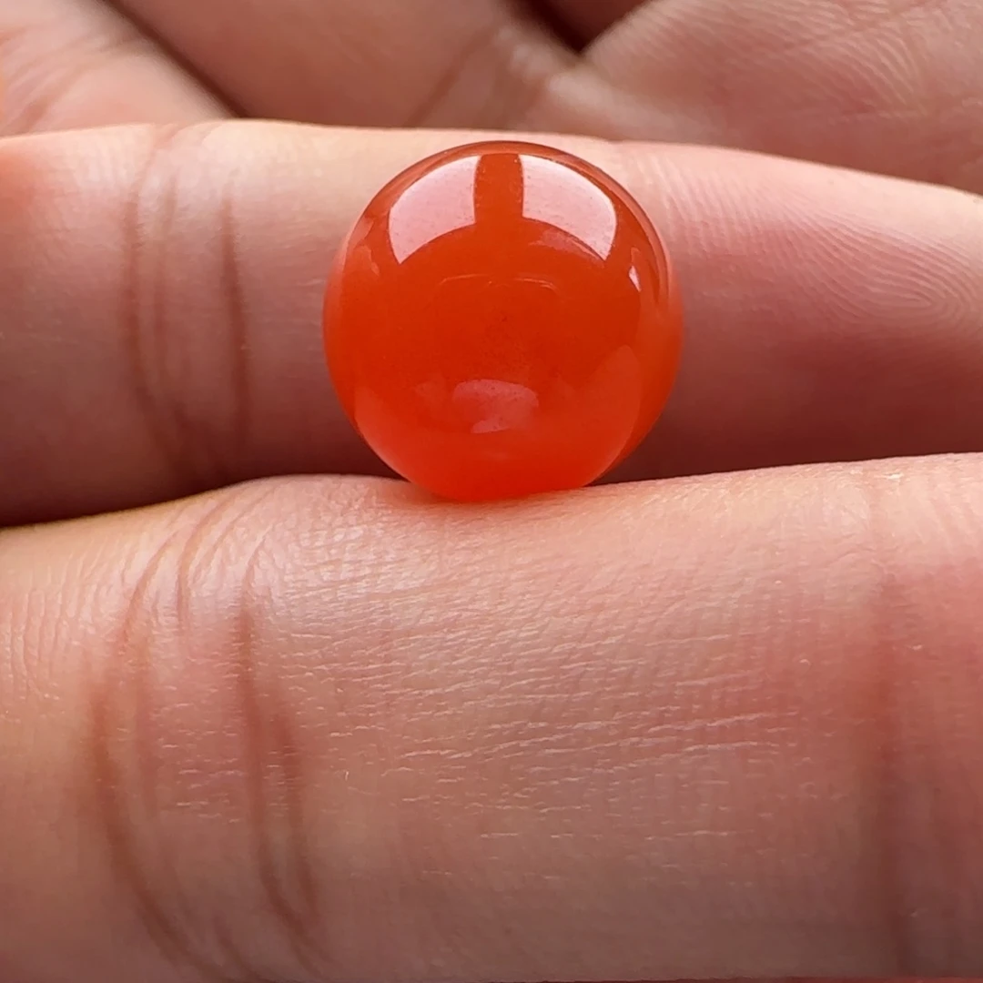 南红玛瑙圆珠12未镶嵌白棉点