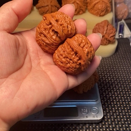 1***2文玩核桃吊坠核桃