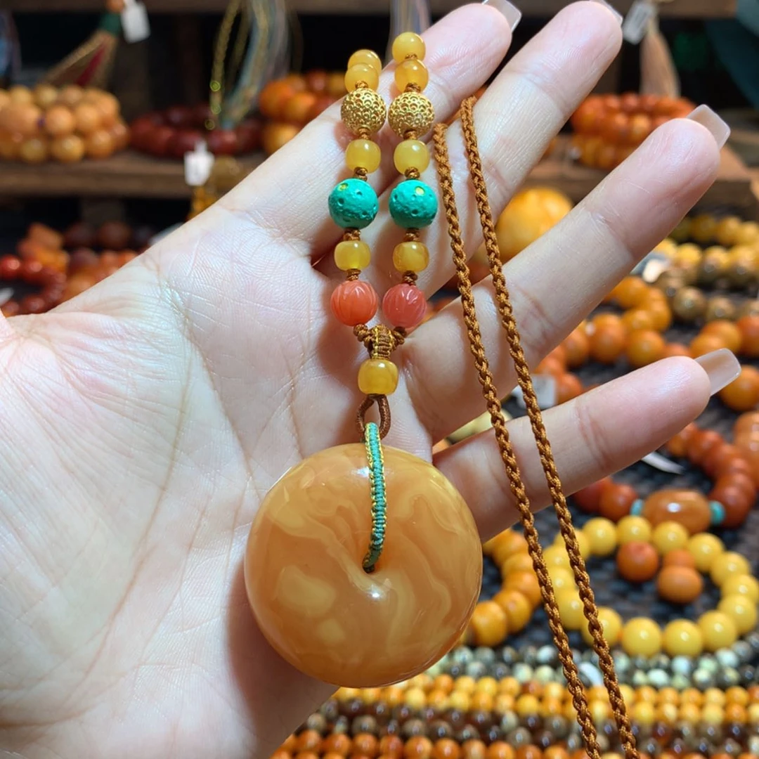 【闪购商品】蜜蜡吊坠(赠链)未镶嵌蜜蜡吊坠