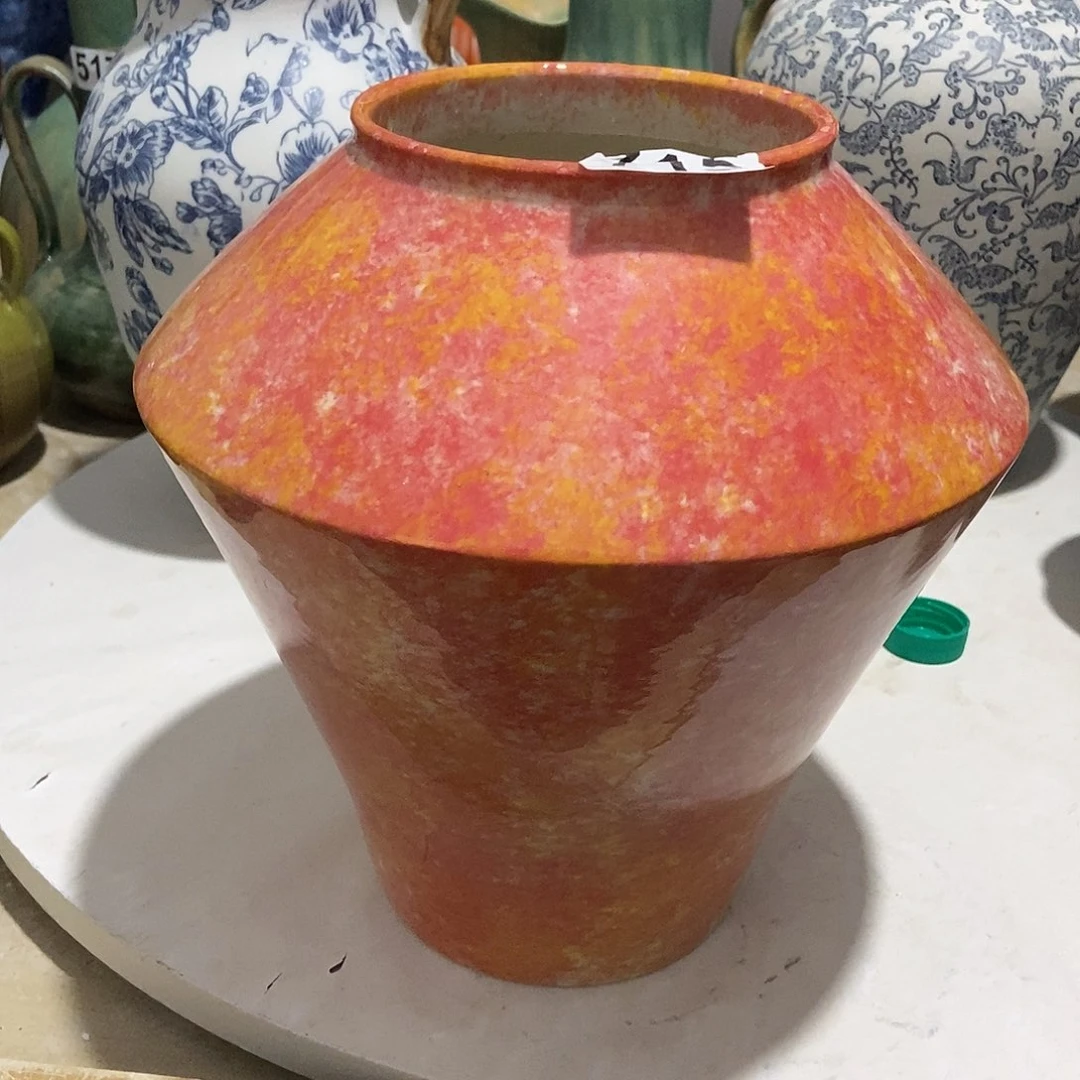 景德镇高温花瓶微瑕