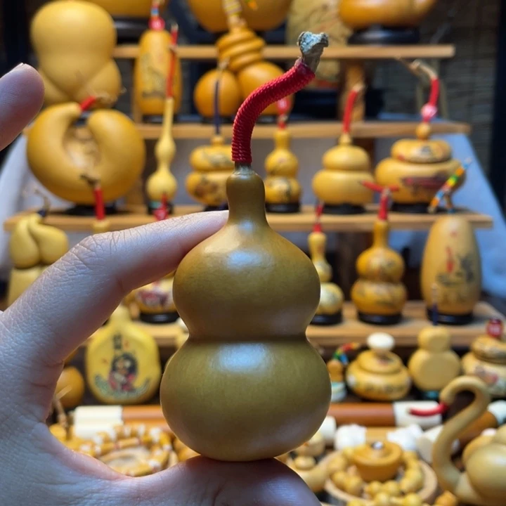 小*孩天然葫芦自然生长小屁孩