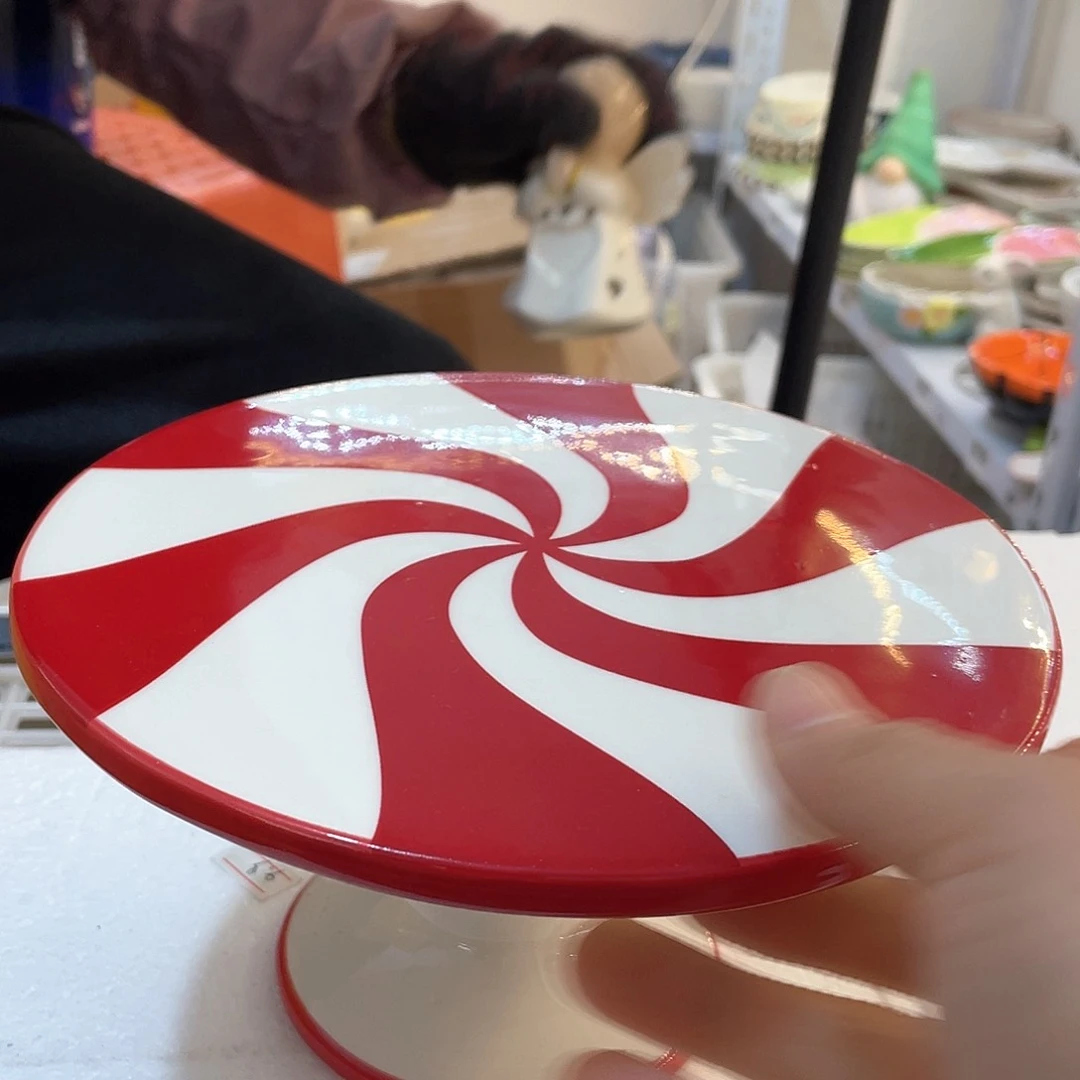 陶瓷微瑕介意慎拍冰裂纹磕碰