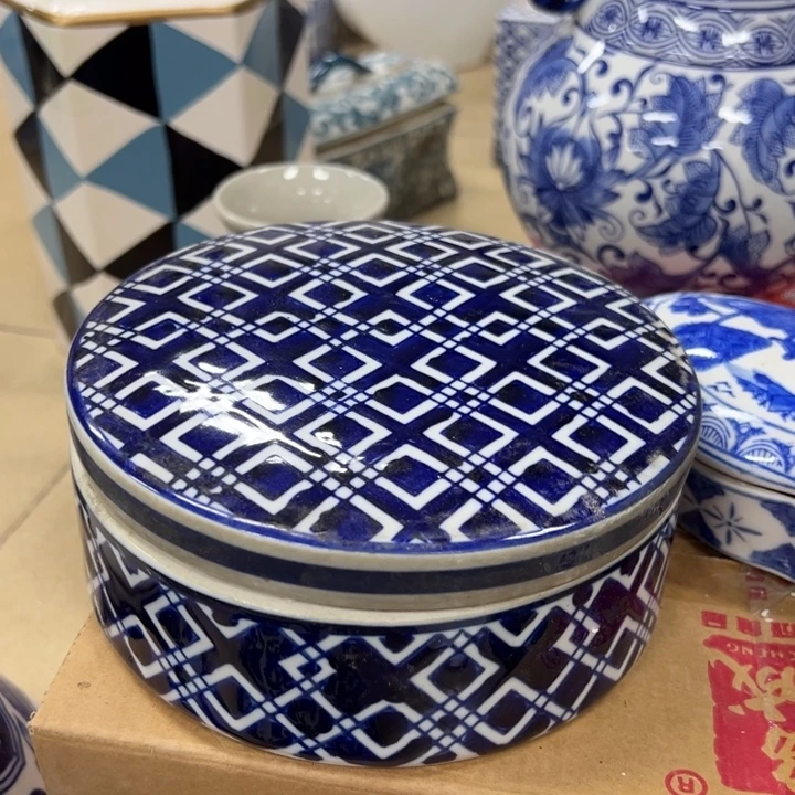 瓷片微瑕陶瓷。。。。。。。。。。。。。。。