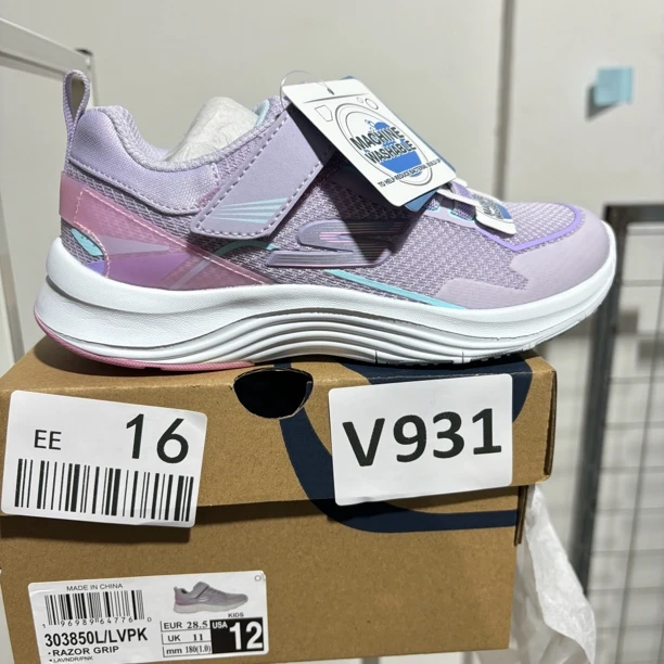 SKECHERS/斯凯奇V931 运动鞋 28.5码