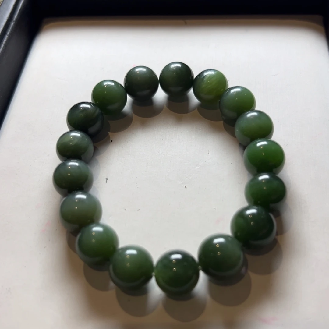 和田玉手链未镶嵌俄碧黑猫有包容