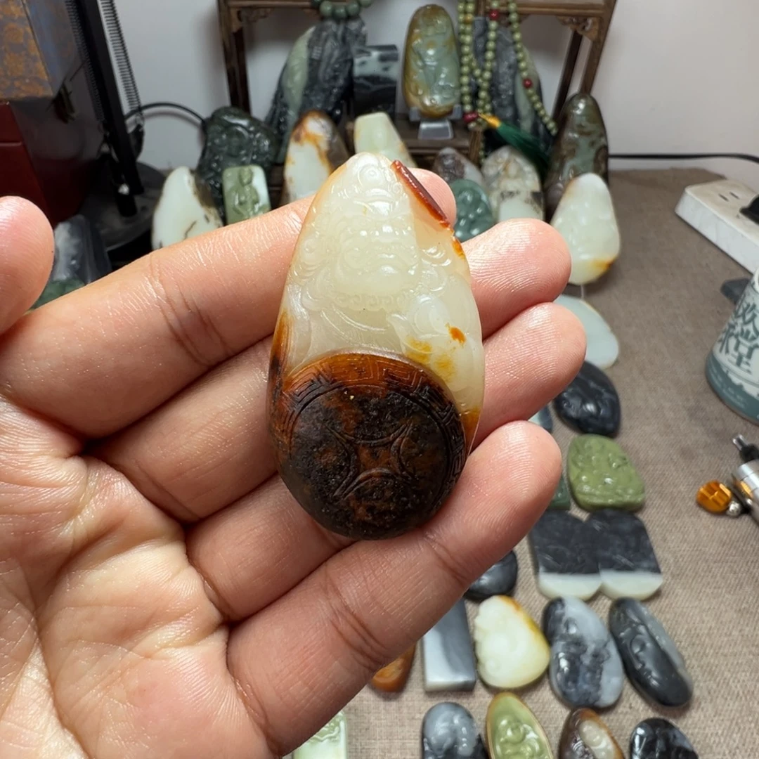 和田玉未镶嵌挂件黄财神