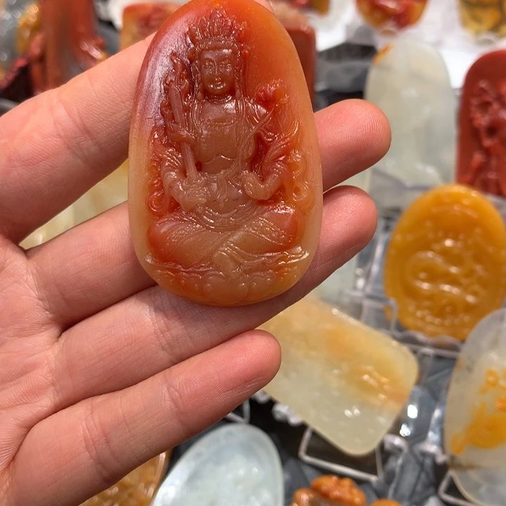 石英质玉（黄龙玉）未镶嵌手链