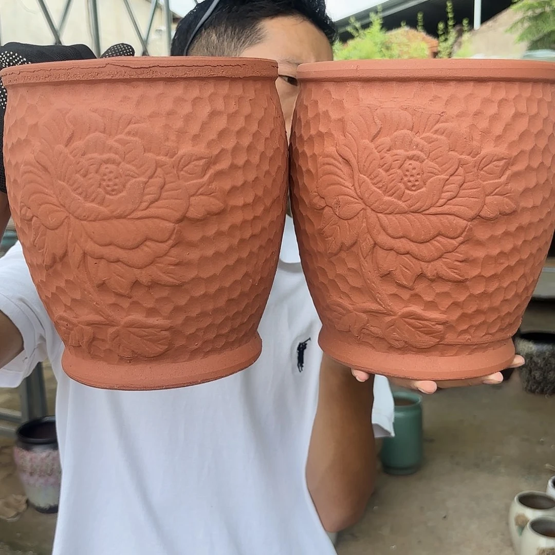 红陶钻石牡丹花两个口径19高度23