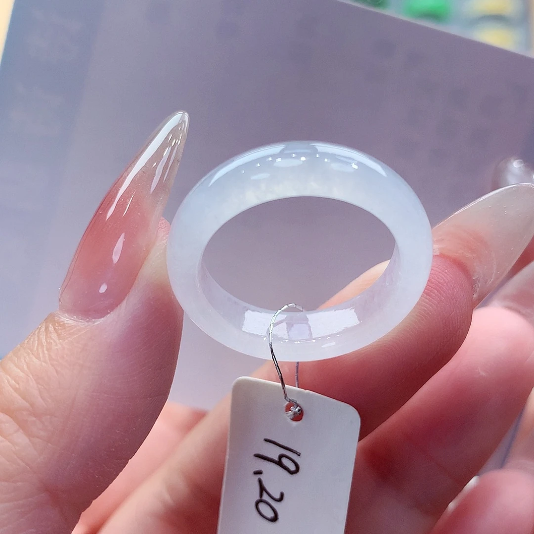 翡翠未镶嵌戒指缅甸A货