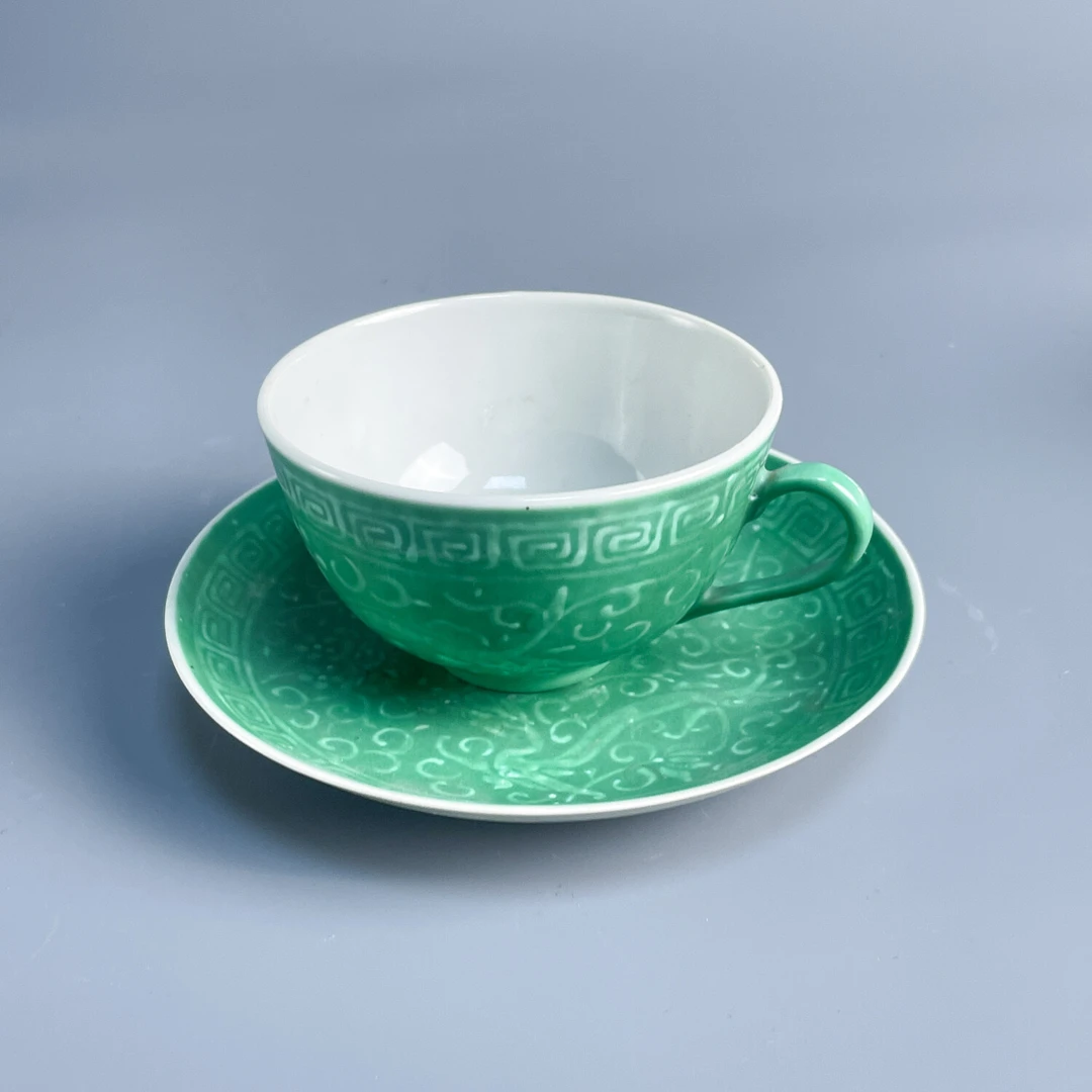 民国绿釉堆摆杯碟M25J9002276