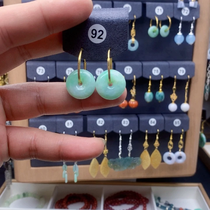 未镶嵌翡翠耳饰锁*耳饰