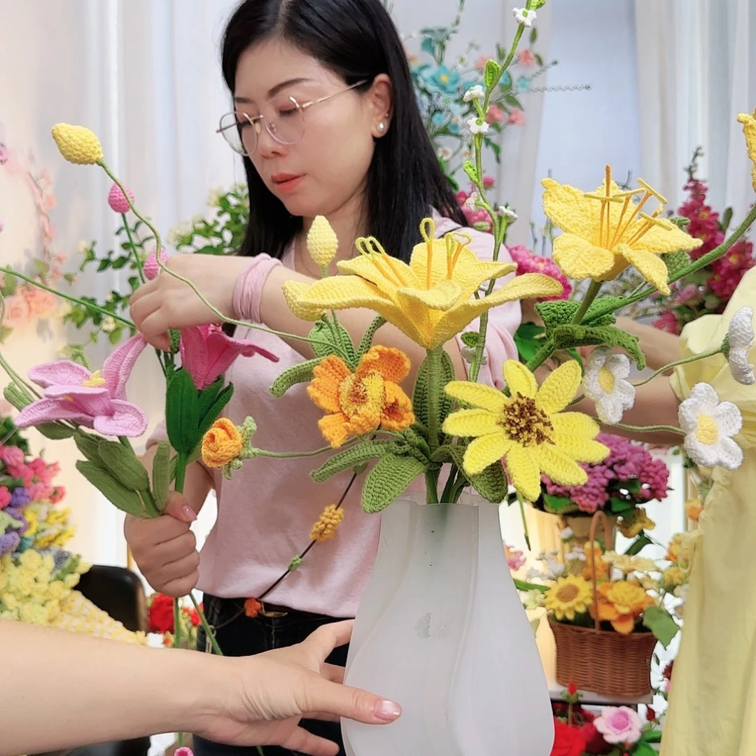 莱赛尔纤维棉手工钩织花束