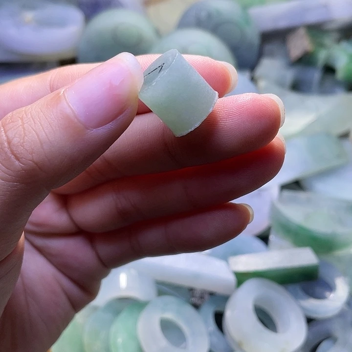 定制翡翠未镶嵌卡12+晴水