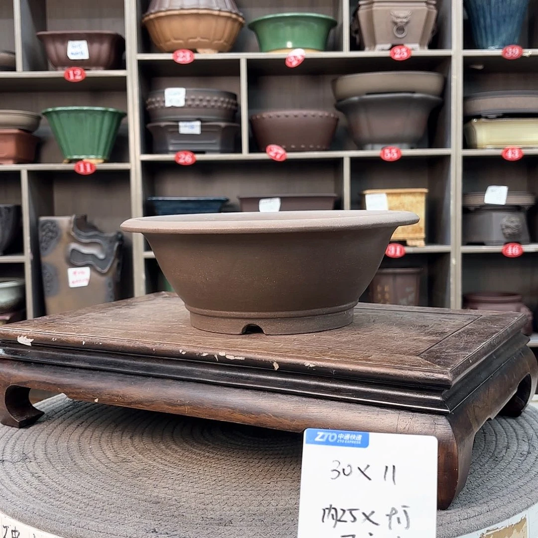 紫砂花盆P****经紫砂的颜色很