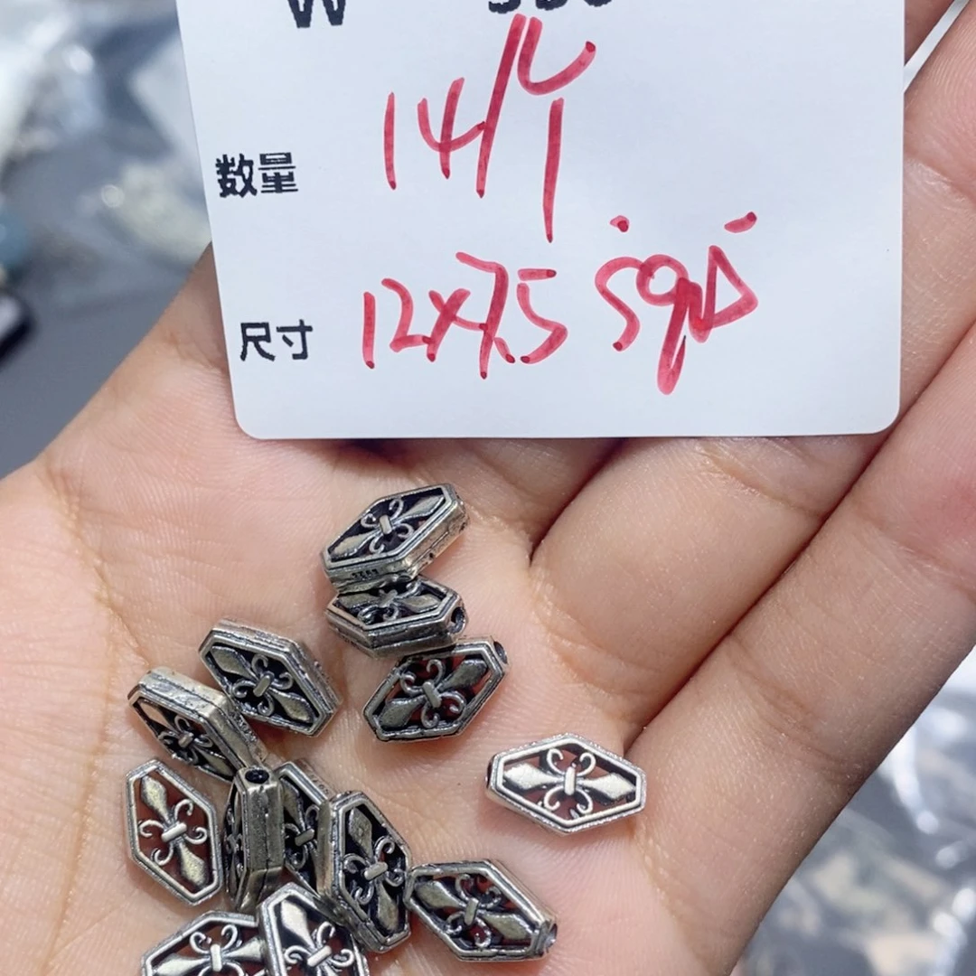 银S925镶嵌颈饰水晶W330