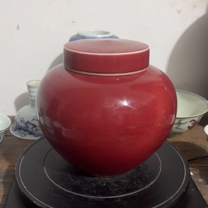 铁***l其他红釉盖罐一个全品