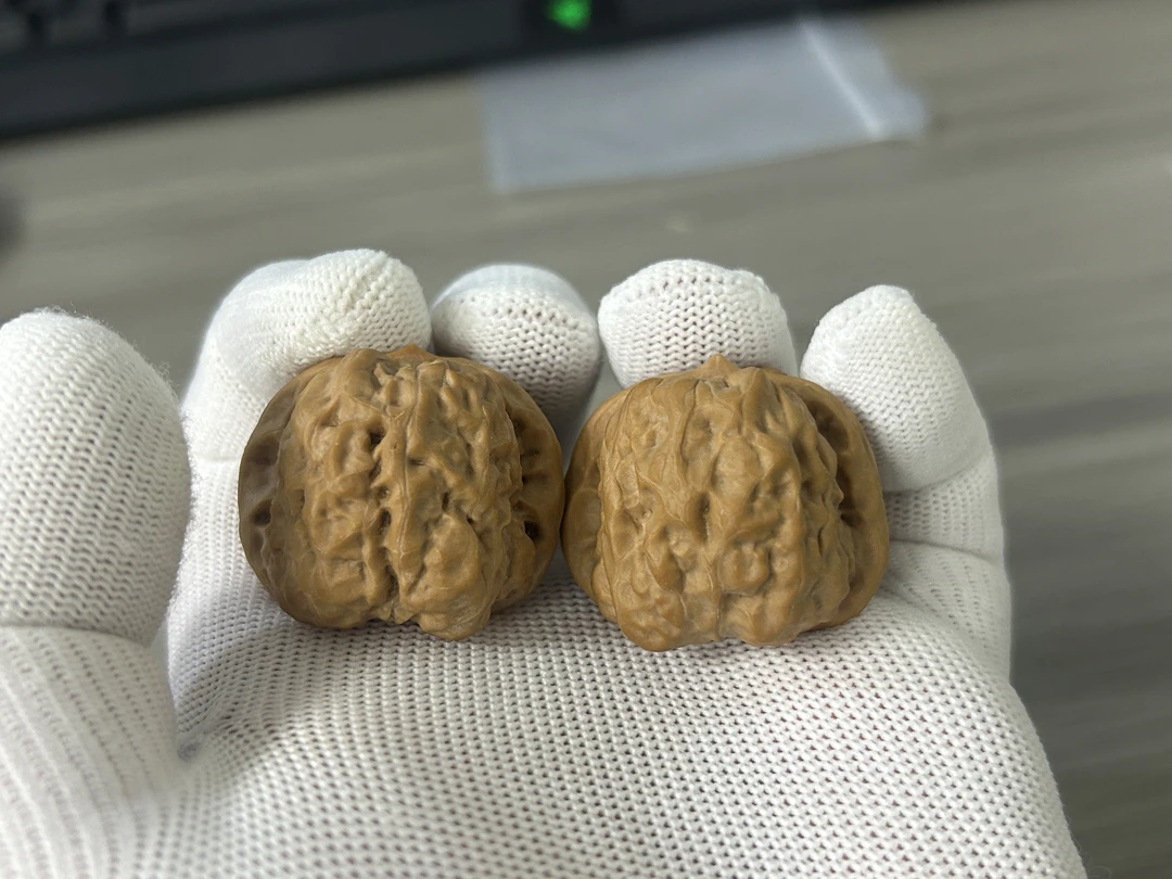 一周岁蛤蟆头文玩核桃（多样性发货发其一）尺寸约33-35