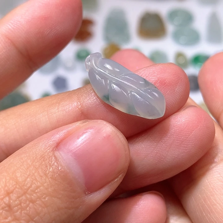 未镶嵌定制翡翠叶子